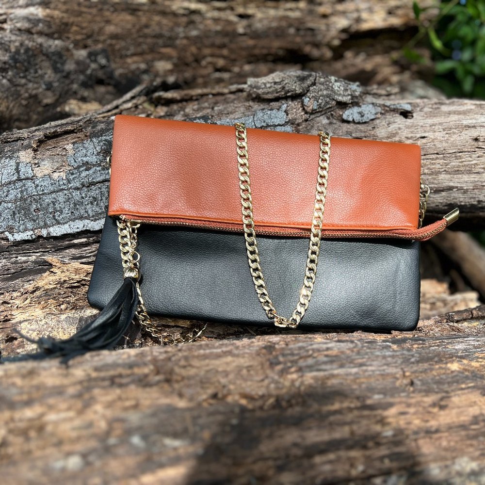 CHAIN STRAP EVENING HANDBAG/CLUTCH